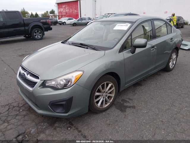 Subaru Impreza 2.0i Premium 2014 JF1GJAC6XEH025276 Image 2