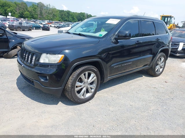 Продажа на аукционе авто 2013 Jeep Grand Cherokee Laredo, vin: 1C4RJFAG0DC560947, номер лота: 45481960