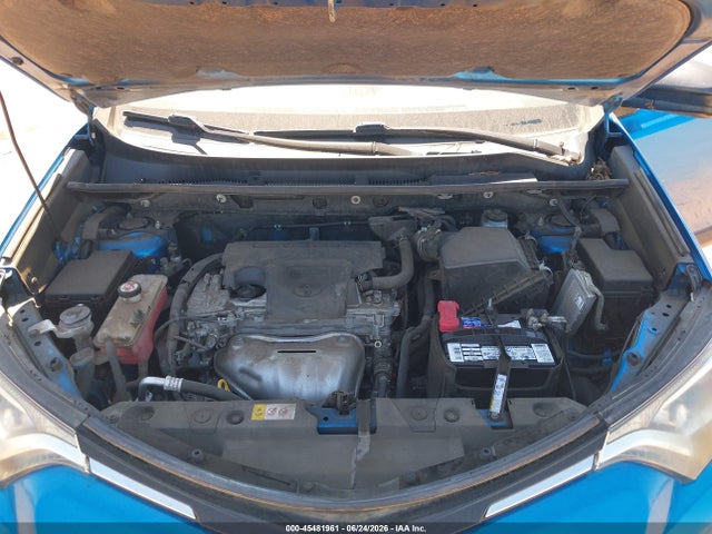 Toyota RAV4 LE 2017 JTMZFREV0HJ139940 Image 10