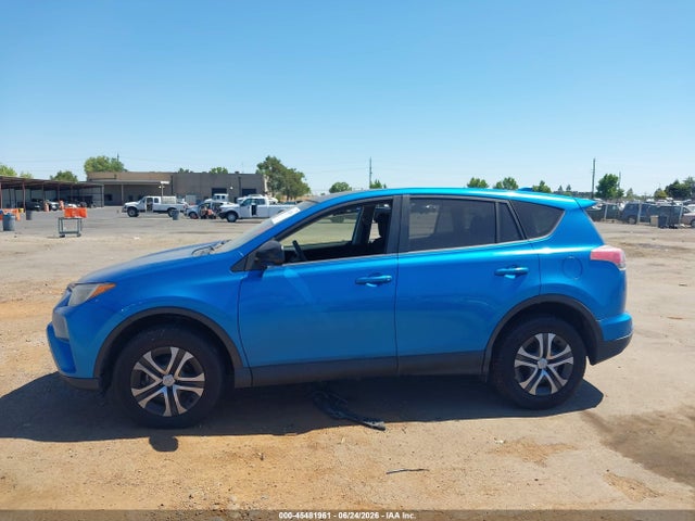 Toyota RAV4 LE 2017 JTMZFREV0HJ139940 Image 14