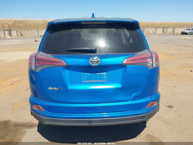 Toyota RAV4 LE 2017 JTMZFREV0HJ139940 Image 16