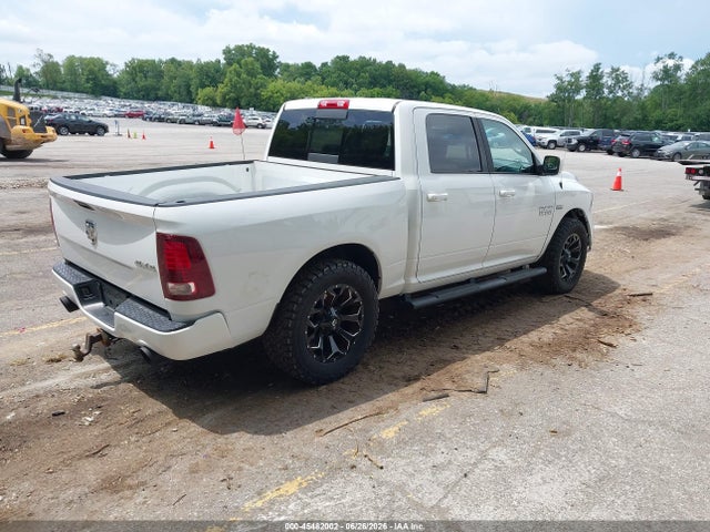 45482002 :رقم المزاد ، 1C6RR7MT0GS342290 vin ، 2016 Ram 1500 Sport مزاد بيع