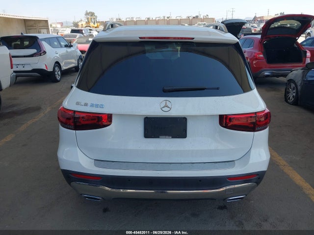 W1N4M4GB2MW103050 Mercedes-Benz GLB 250