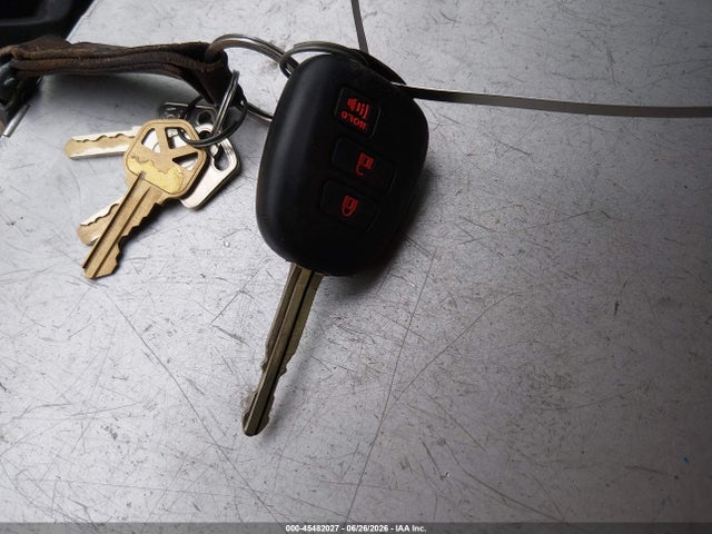 45482027 :رقم المزاد ، JTMRFREVXFD134868 vin ، 2015 Toyota Rav4 Xle مزاد بيع