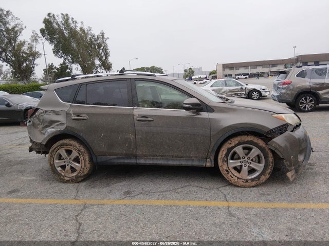 45482027 :رقم المزاد ، JTMRFREVXFD134868 vin ، 2015 Toyota Rav4 Xle مزاد بيع