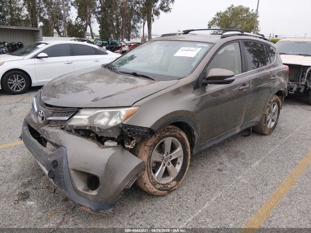 45482027 :رقم المزاد ، JTMRFREVXFD134868 vin ، 2015 Toyota Rav4 Xle مزاد بيع