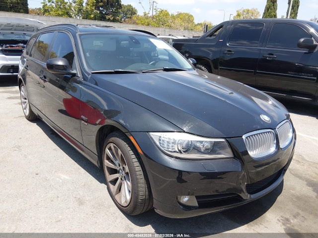 Aukcja sprzedaży 2011 Bmw 328i Xdrive, vin: WBAUU3C53BA541469, numer aukcji: 45482028
