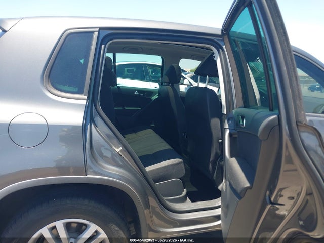45482053 :رقم المزاد ، WVGBV3AX0DW613757 vin ، 2013 Volkswagen Tiguan S مزاد بيع