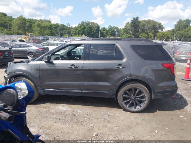 Auction sale of the 2018 Ford Explorer Xlt, vin: 1FM5K8D8XJGC83803, lot number: 45482105