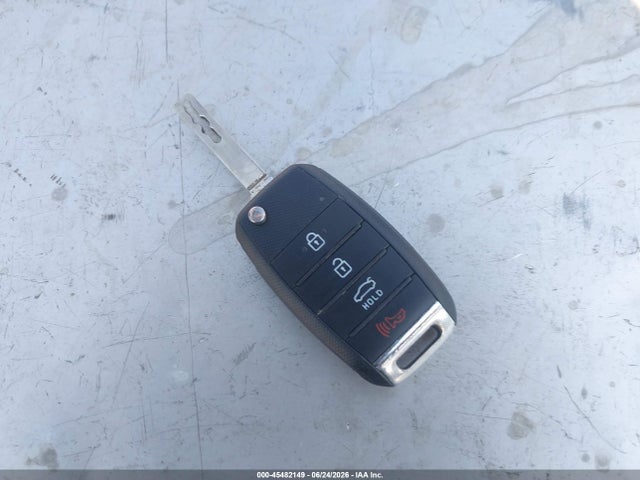 KIA Optima Lx 2017 5XXGT4L3XHG151750 Image 11
