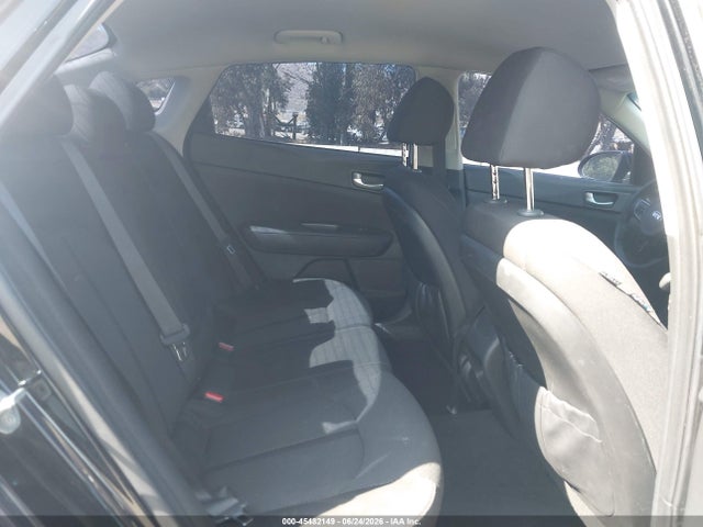 KIA Optima Lx 2017 5XXGT4L3XHG151750 Image 8