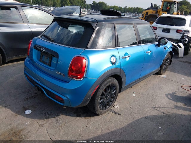 45482177 :رقم المزاد ، WMWXU3C34H2F48450 vin ، 2017 Mini Hardtop Cooper S مزاد بيع