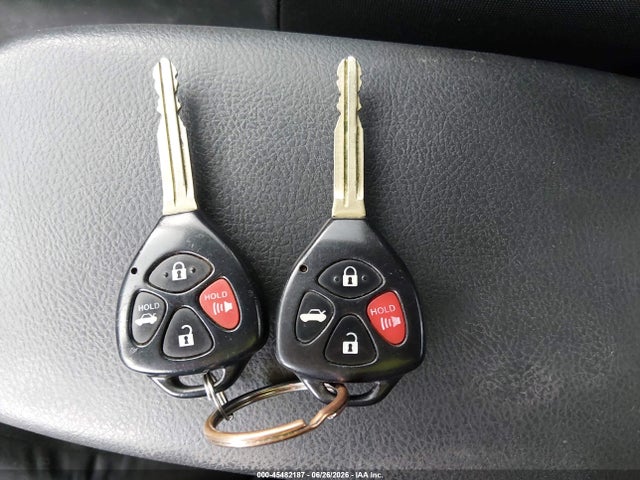 45482187 :رقم المزاد ، 2T1BU4EE3AC251840 vin ، 2010 Toyota Corolla S مزاد بيع
