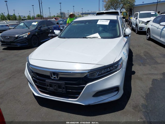Honda ACCORD LX 2018 1HGCV1F10JA061057 Image 12