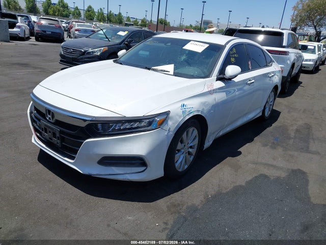 Honda ACCORD LX 2018 1HGCV1F10JA061057 Image 2