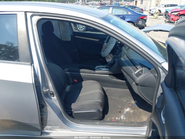 Продажа на аукционе авто 2016 Honda Civic Lx, vin: 2HGFC2F55GH511727, номер лота: 45482271