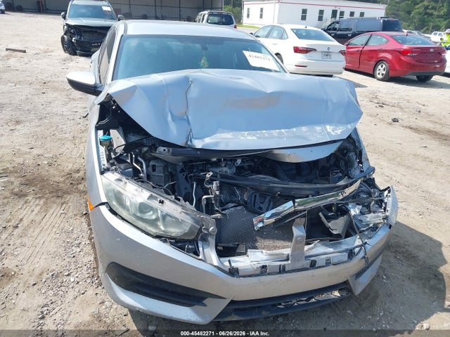 Продажа на аукционе авто 2016 Honda Civic Lx, vin: 2HGFC2F55GH511727, номер лота: 45482271