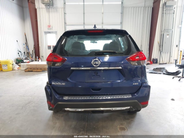 Продажа на аукционе авто 2017 Nissan Rogue S, vin: 5N1AT2MV1HC863151, номер лота: 45482366