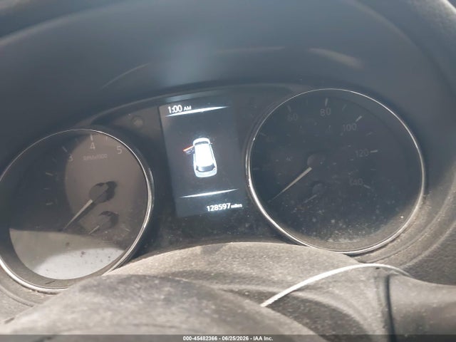 Продажа на аукционе авто 2017 Nissan Rogue S, vin: 5N1AT2MV1HC863151, номер лота: 45482366