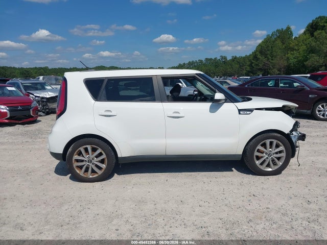 Продаж на аукціоні авто 2019 Kia Soul +, vin: KNDJP3A54K7005806, номер лоту: 45482386