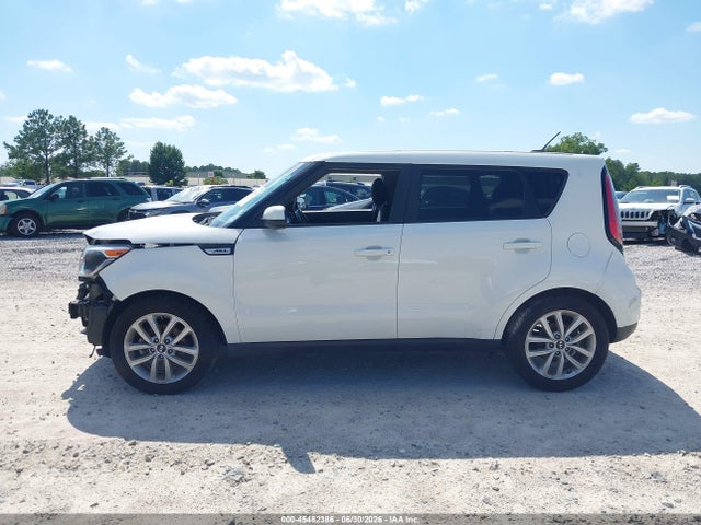 Продаж на аукціоні авто 2019 Kia Soul +, vin: KNDJP3A54K7005806, номер лоту: 45482386