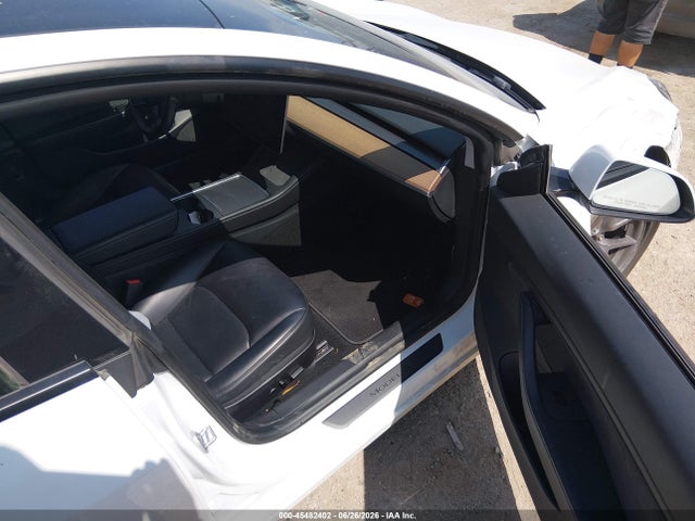 Tesla Model 3 Long Range Dual Motor All-wheel Drive 2021 5YJ3E1EB6MF915540 Image 5