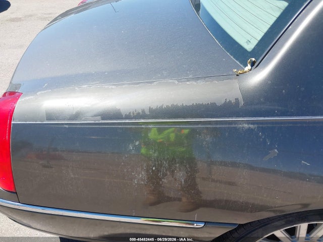 Aukcja sprzedaży 2003 Lincoln Town Car Executive, vin: 1LNHM81W43Y704549, numer aukcji: 45482445