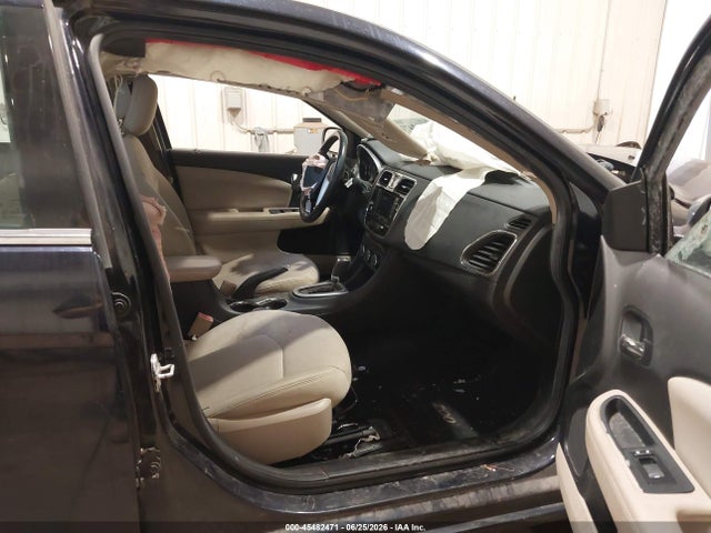 45482471 :رقم المزاد ، 1C3CCBCG4CN315470 vin ، 2012 Chrysler 200 Limited مزاد بيع