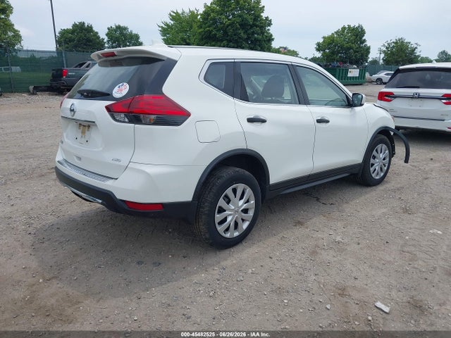 Nissan ROGUE S 2017 JN8AT2MV4HW013845 Image 4