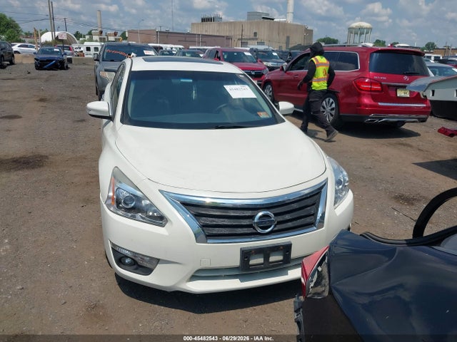 Продажа на аукционе авто 2015 Nissan Altima 2.5 Sl, vin: 1N4AL3AP5FN407404, номер лота: 45482543