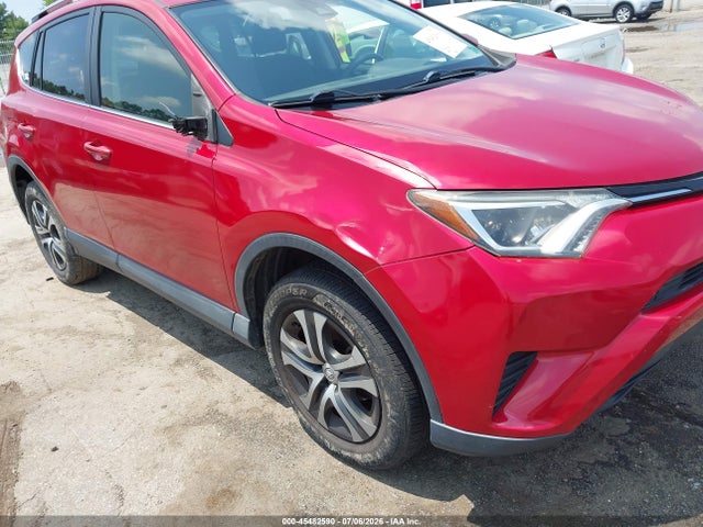 Toyota RAV4 LE 2017 JTMZFREV8HJ119046 Image 6
