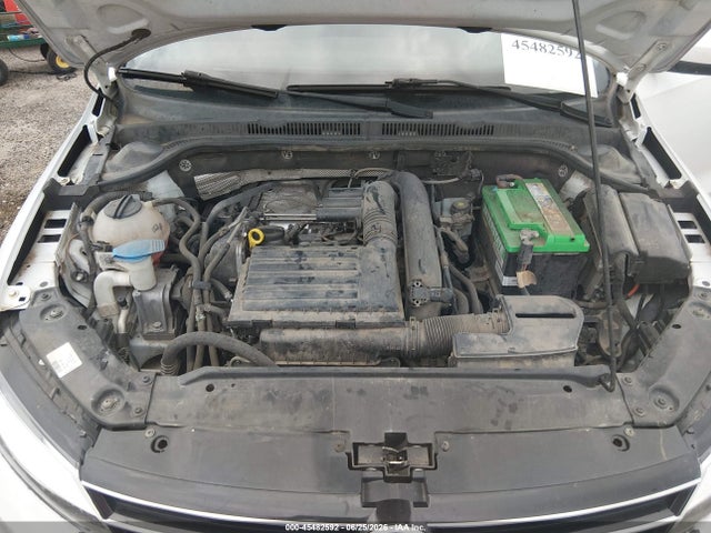 45482592 :رقم المزاد ، 3VW2B7AJ0HM306348 vin ، 2017 Volkswagen Jetta 1.4t S مزاد بيع