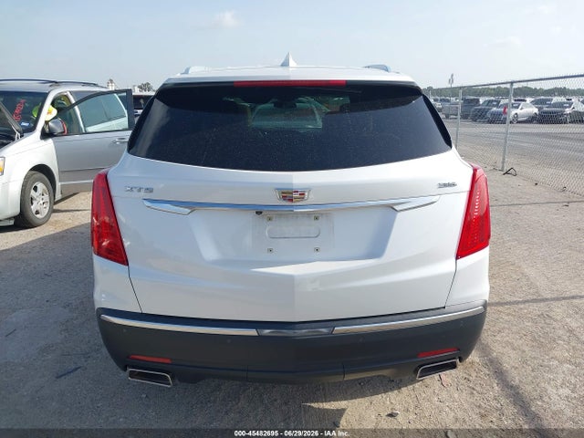 45482695 :رقم المزاد ، 1GYKNBRS0HZ142778 vin ، 2017 Cadillac Xt5 Luxury مزاد بيع