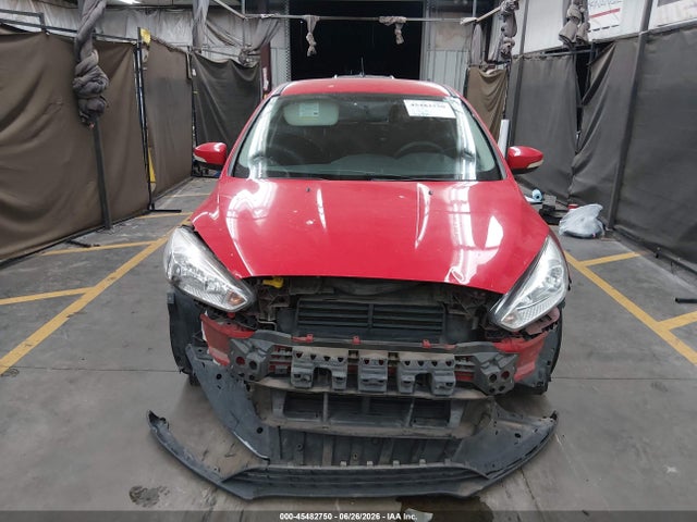 Ford FOCUS SE 2015 1FADP3K24FL375383 Image 13