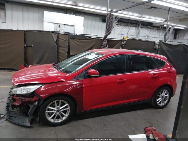 Ford FOCUS SE 2015 1FADP3K24FL375383 Image 15