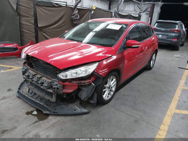 Ford FOCUS SE 2015 1FADP3K24FL375383 Image 2