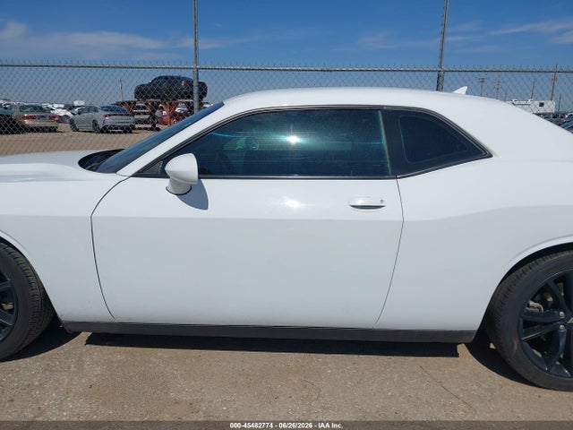 45482774 :رقم المزاد ، 2C3CDZBT0HH509188 vin ، 2017 Dodge Challenger R/t Plus مزاد بيع