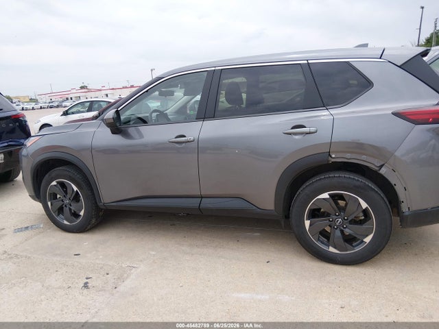 JN8BT3BB5SW419319 Nissan Rogue Sv Intelligent Awd