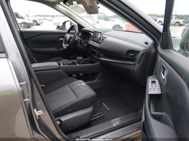 JN8BT3BB5SW419319 Nissan Rogue Sv Intelligent Awd