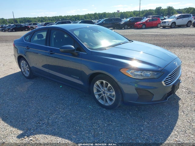 Auction sale of the 2019 Ford Fusion Hybrid Se, vin: 3FA6P0LU0KR258242, lot number: 45482790