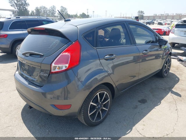 Ford FIESTA SE 2019 3FADP4EJ3KM132021 Image 4