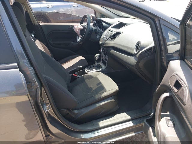 Ford FIESTA SE 2019 3FADP4EJ3KM132021 Image 5