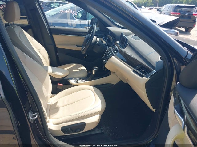 45482823 :رقم المزاد ، WBXHT3Z38H4A57002 vin ، 2017 Bmw X1 Xdrive28i مزاد بيع