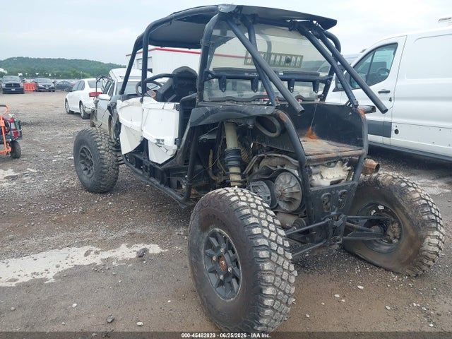 2016 Polaris Rzr Xp 4 Turbo Eps მანქანა იყიდება აუქციონზე, vin: 3NSVFE920GF464065, აუქციონის ნომერი: 45482829