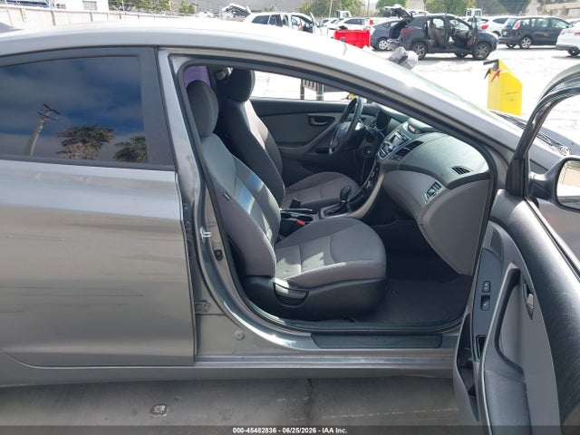 Продажа на аукционе авто 2014 Hyundai Elantra Se, vin: 5NPDH4AE7EH485582, номер лота: 45482836