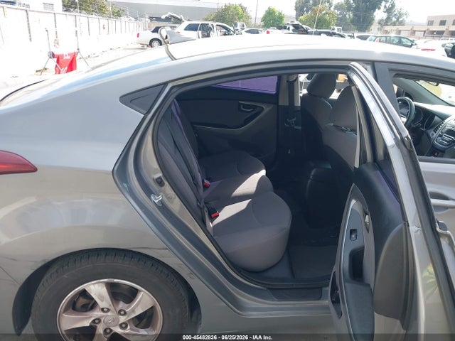 2014 Hyundai Elantra Se მანქანა იყიდება აუქციონზე, vin: 5NPDH4AE7EH485582, აუქციონის ნომერი: 45482836