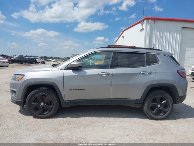 2019 Jeep Compass Latitude 4x4 მანქანა იყიდება აუქციონზე, vin: 3C4NJDBB1KT767922, აუქციონის ნომერი: 45482859