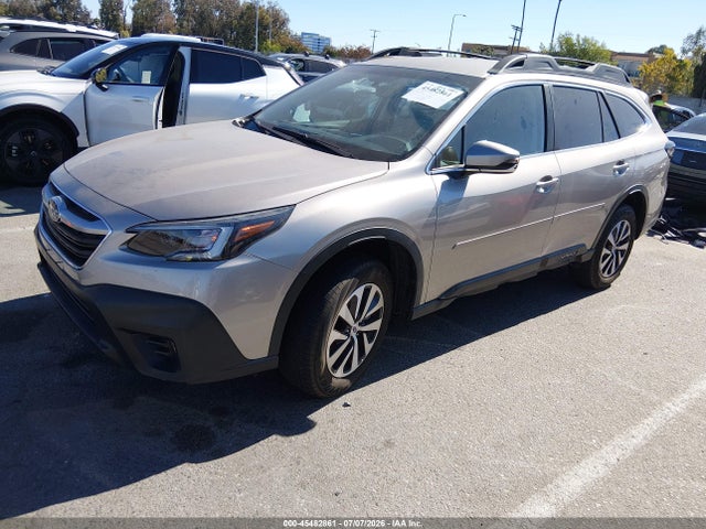 Subaru Outback Premium 2020 4S4BTACC5L3189769 Image 2