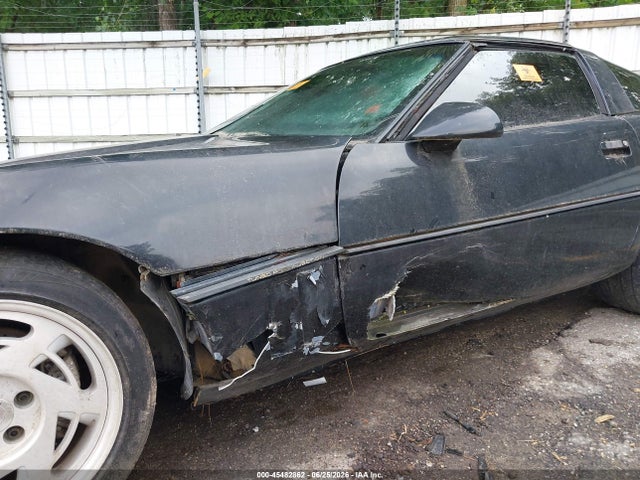 1990 Chevrolet Corvette მანქანა იყიდება აუქციონზე, vin: 1G1YY2385L5119042, აუქციონის ნომერი: 45482862
