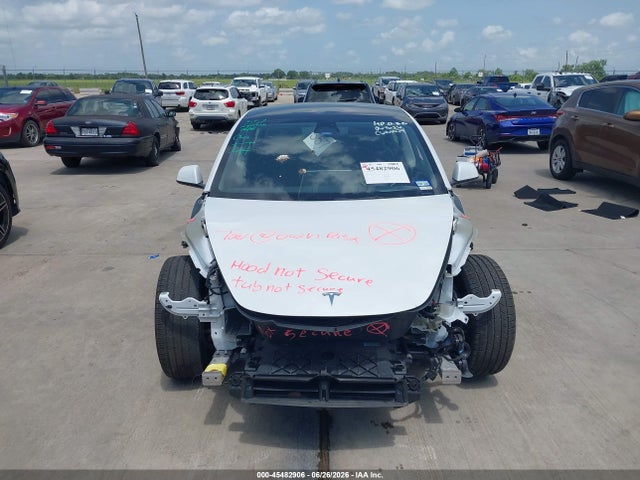 Продажа на аукционе авто 2022 Tesla Model 3 Long Range Dual Motor All-wheel Drive, vin: 5YJ3E1EB4NF240515, номер лота: 45482906